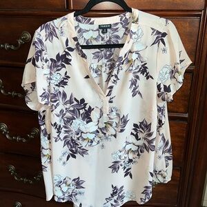 Torrid ladies top